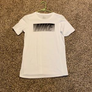 White Nike T-Shirt